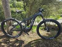 Bicicleta eletrica de carbono bateria 720 oportunidadee