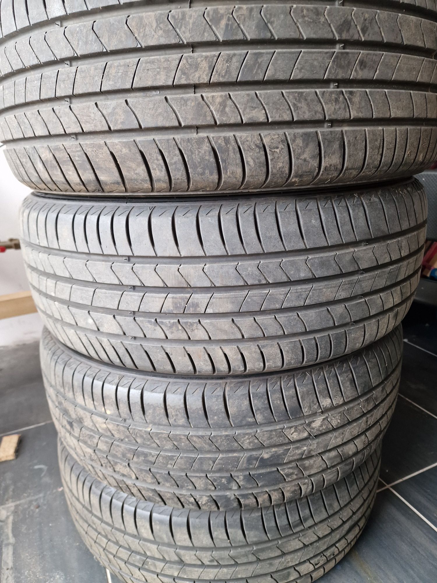 Opony letnie Kumho 215/55 r18 4sztuki