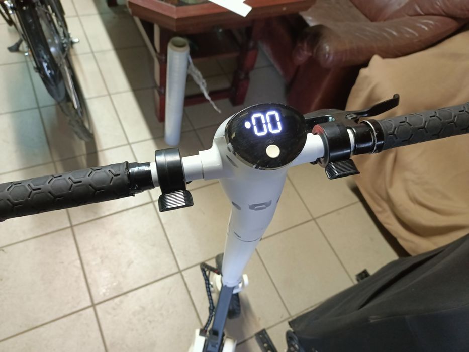 Електросамокат Microgo