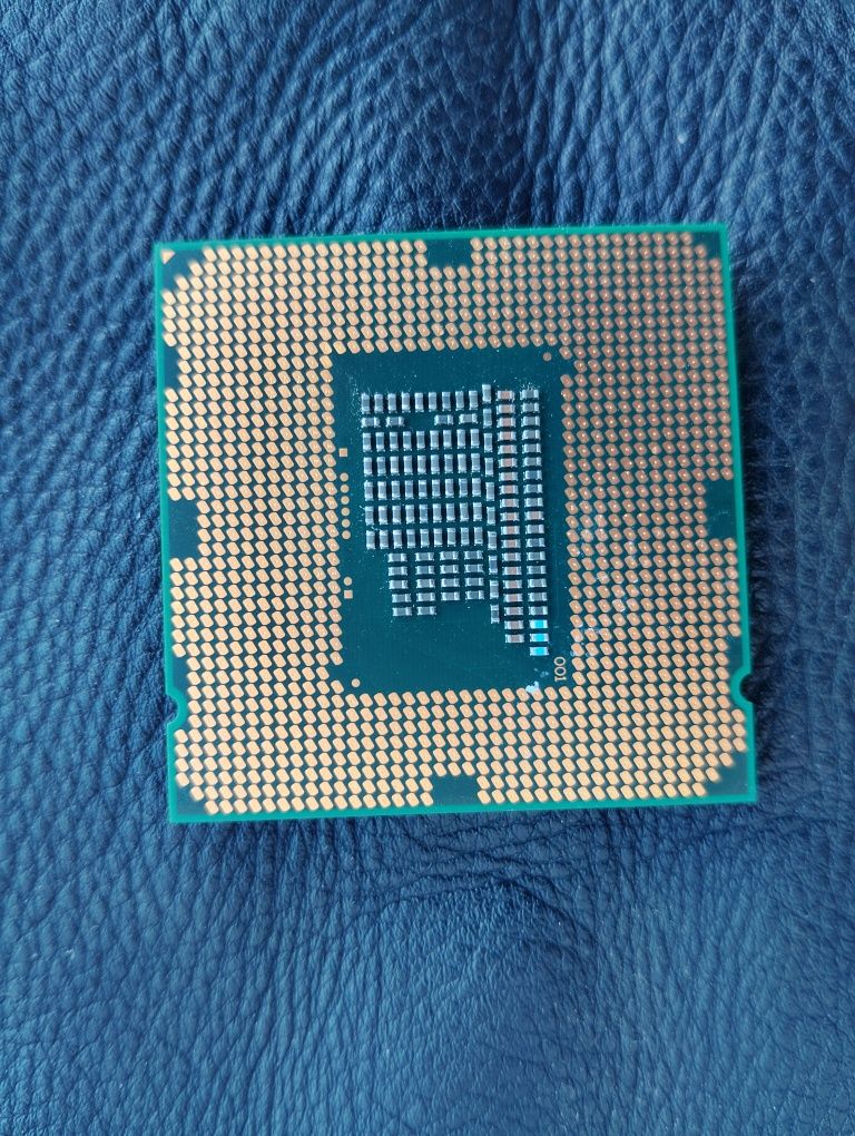 Процессор Intel core i3 -2120 3.3 ghz