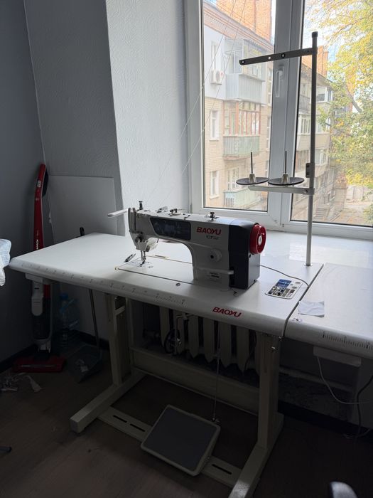 Промислова швейна машина Baoyu GT-180