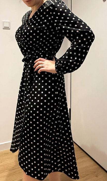 Sukienka z długim rękawem