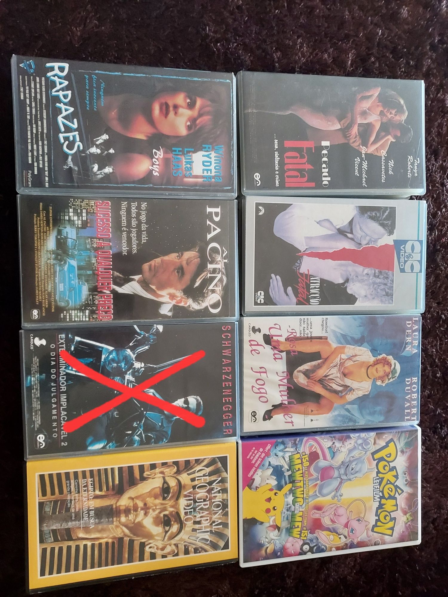 CD de música e VHS
