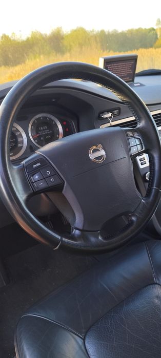 Volvo V70 3.0T6 286km 2008 rok GAZ SZWAJCARIA