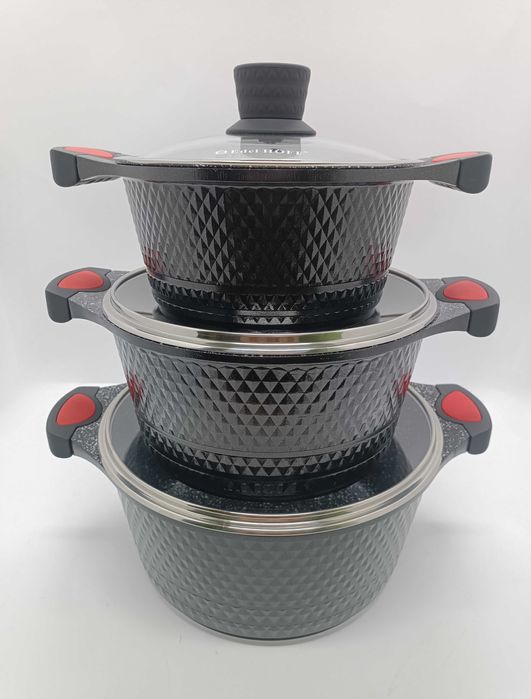 Zestaw ciężkich garnków marmurowo-ceramicznych na gaz indukcję