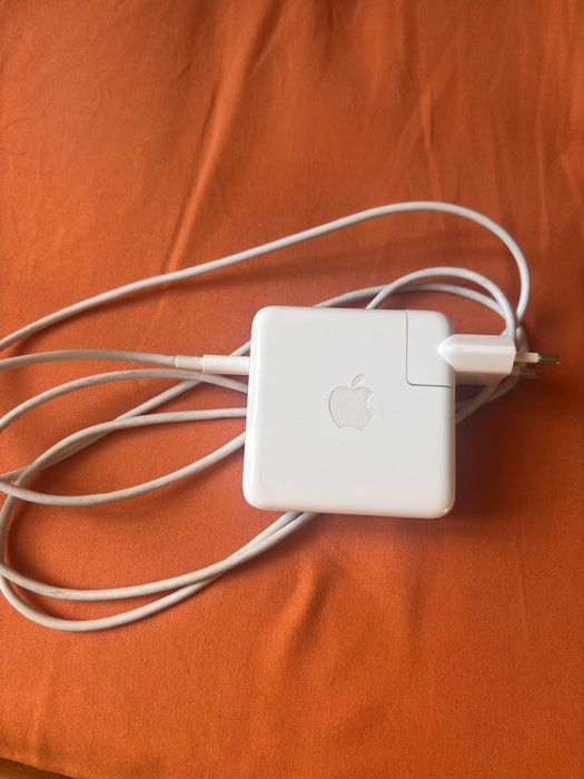 Apple Macbook Pro M1 8GB 256GB muito bem estimado