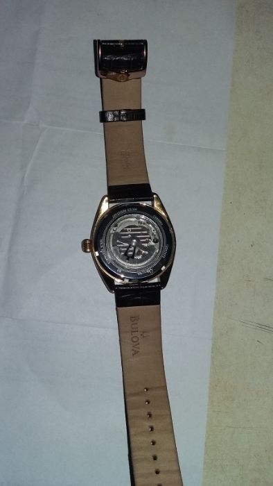 Zegarek Bulova automatic Szwajcaria jak nowy-21 jewels