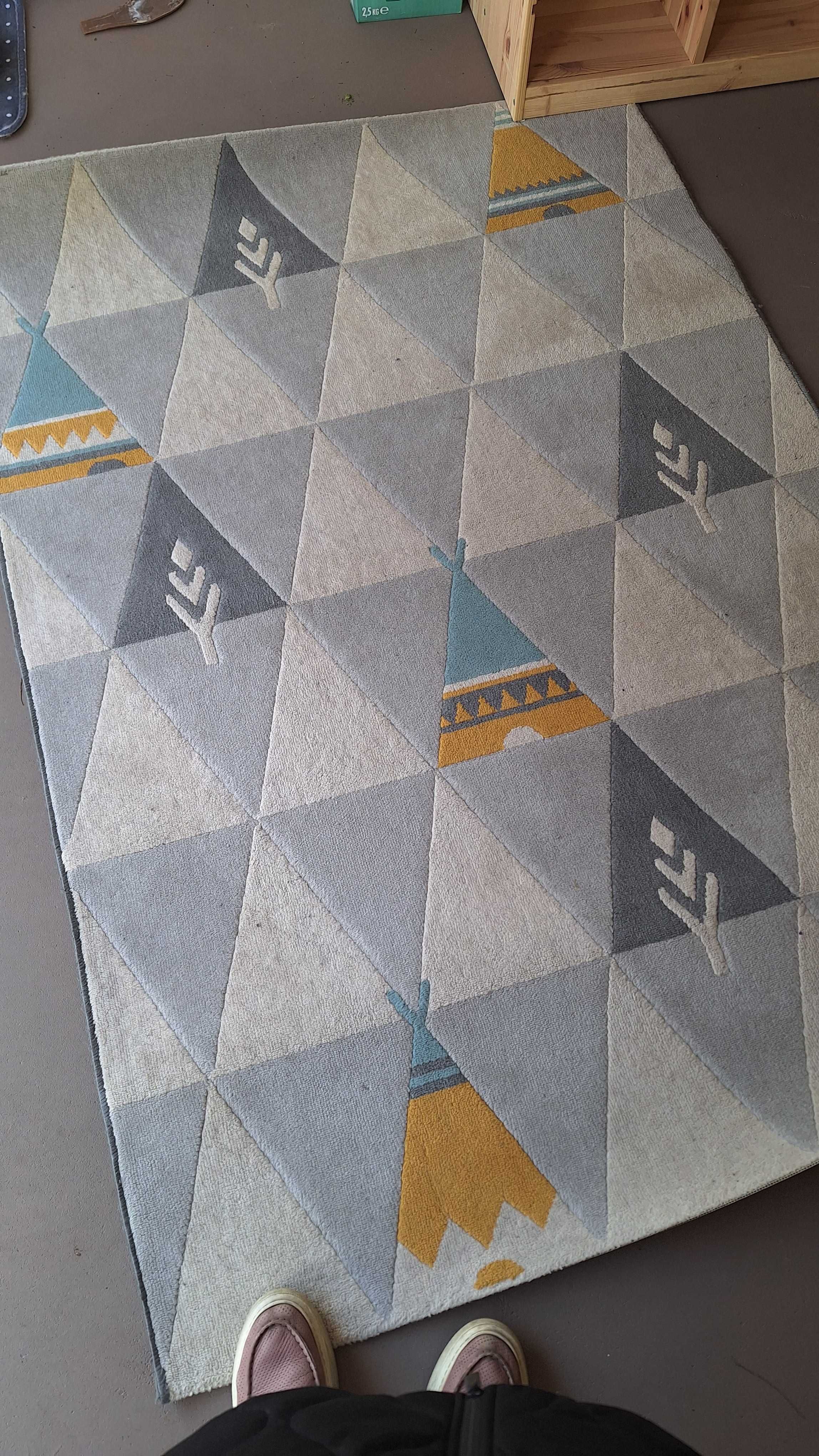 Dywan dziecięcy TIPI Dywany Łuszczów 170 cm x 120 cm