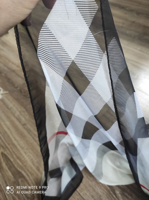 Шарф.  Barberry   шовк