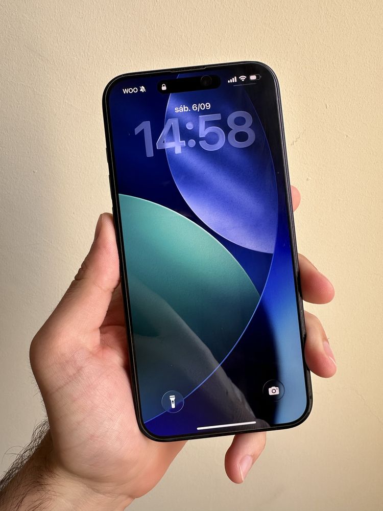 iPhone 16 Plus c/ NOVO