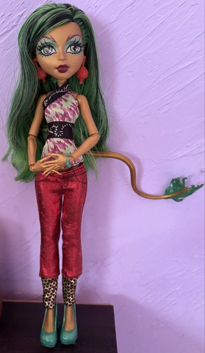 Лялька Монстер Хай Дженіфаєр Лонг Скарместр