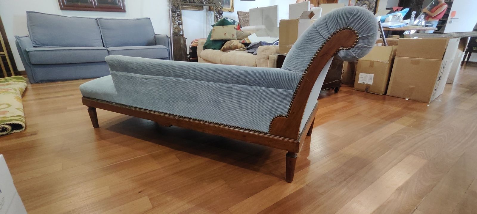 Chaise longe antiga