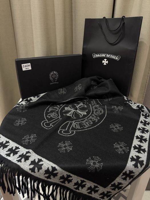 Шарф теплий кашеміровий Chrome Hearts подарунок хром хартс палантин