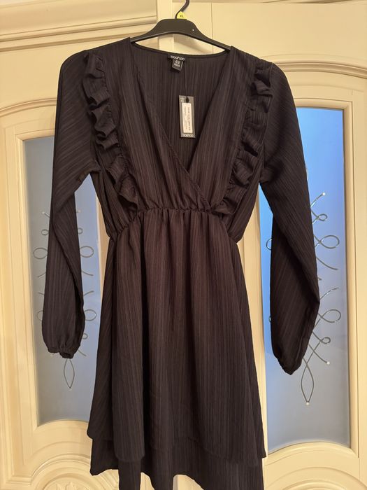 Плаття нарядні вишукані