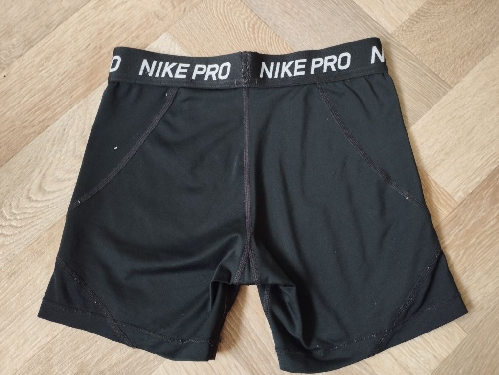 Спортивные шорты  Nike pro