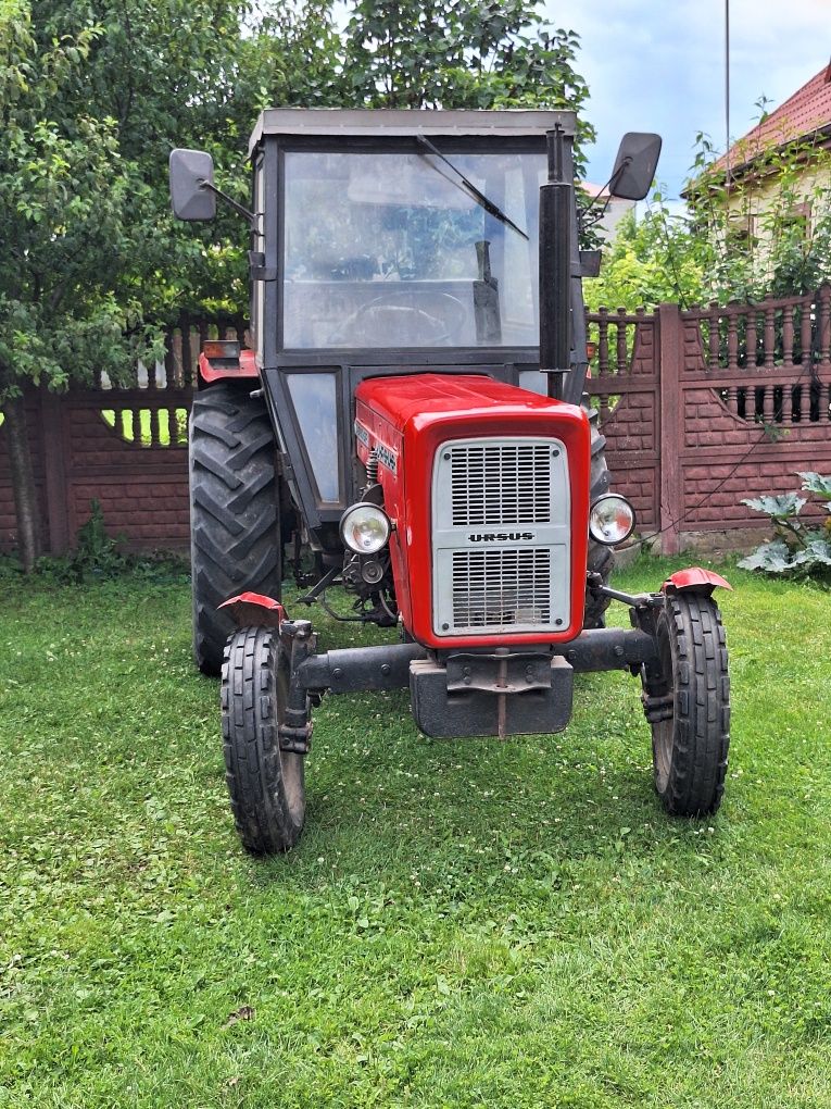 Sprzedam ciągnik C360 3P