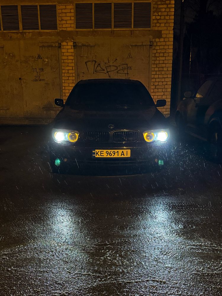 Продам BMW 7 e65 4.4 v8