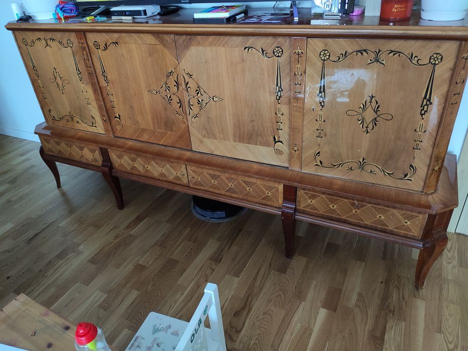 Komoda do jadalni z litego drewna