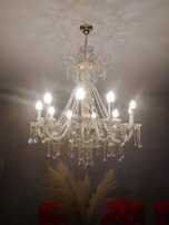 Piękna lampa, żyrandol