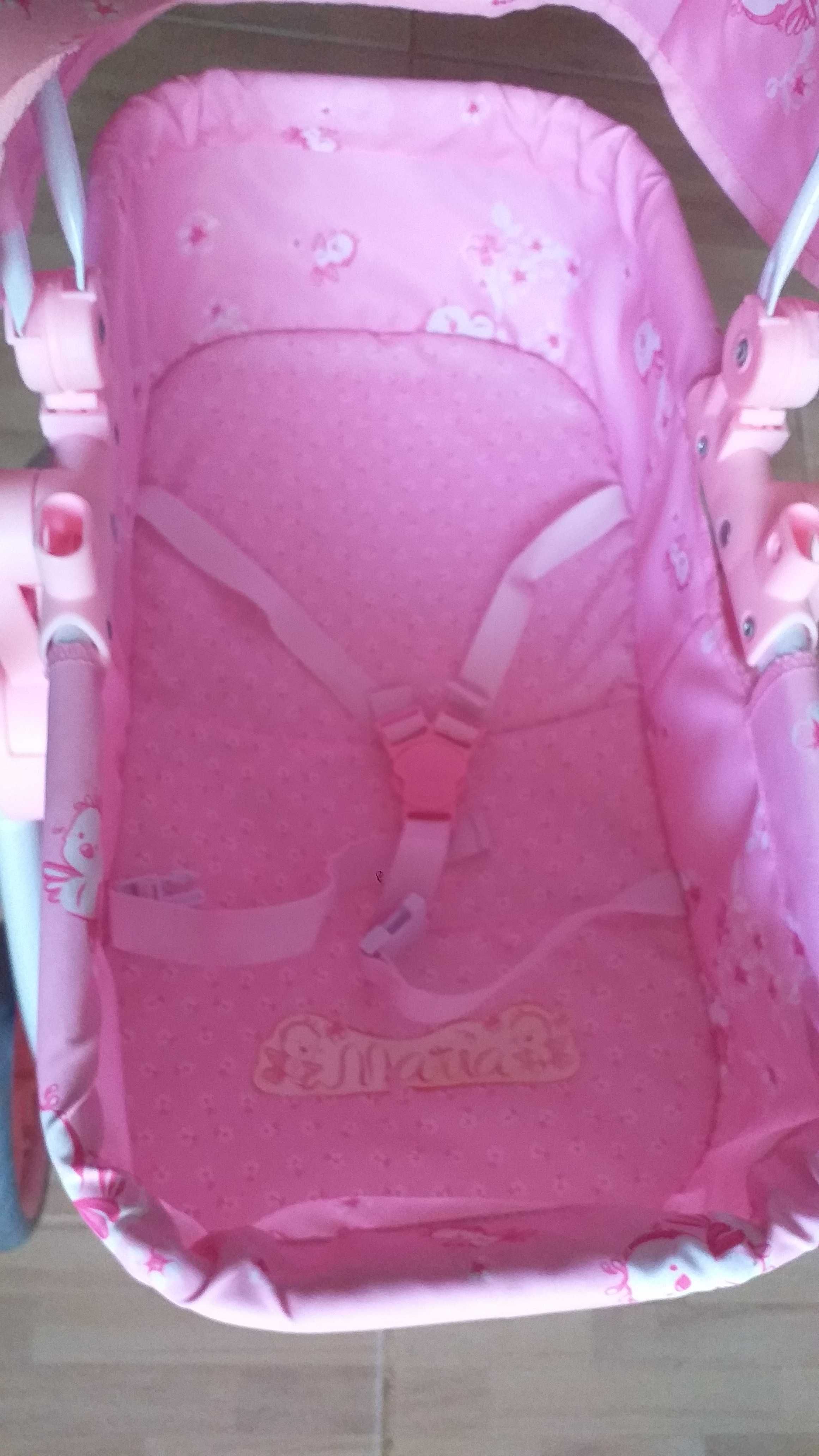 Carrinho de bebe como novo de brincar
