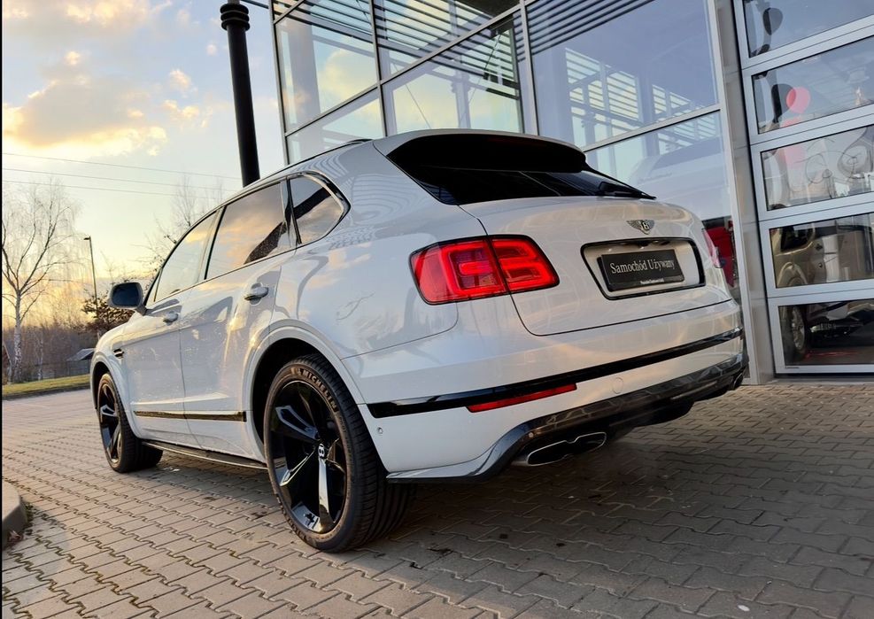 Bentley Bentayga Bentley Bentayga 4.0 V8 salon Polska VAT 23