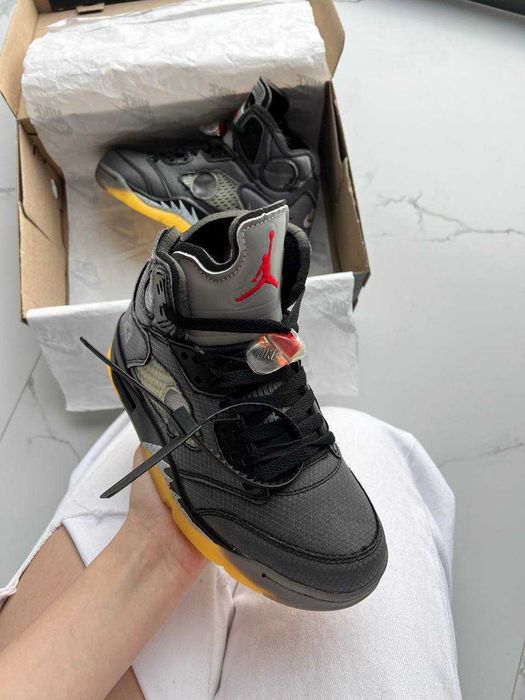 Кроссовки Nike Air Jordan 5 Retro Off-White Muslin 36-45 Хит Осени!