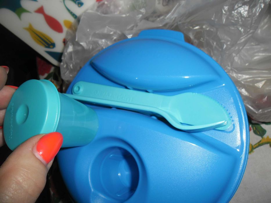 nowa witalinka z Tupperwrawe z pojemnikiem na sos