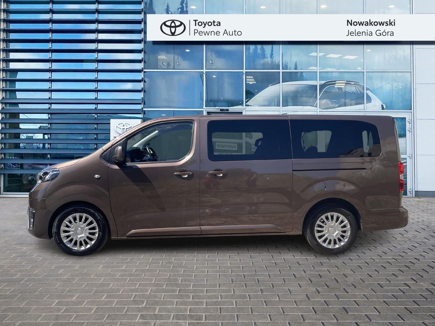 Toyota Proace Verso 2.0 D4-D Long Business