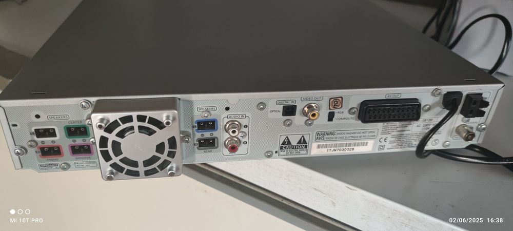 DVD Samsung cinema Hoom a funcionar bem, com 3 satélites.