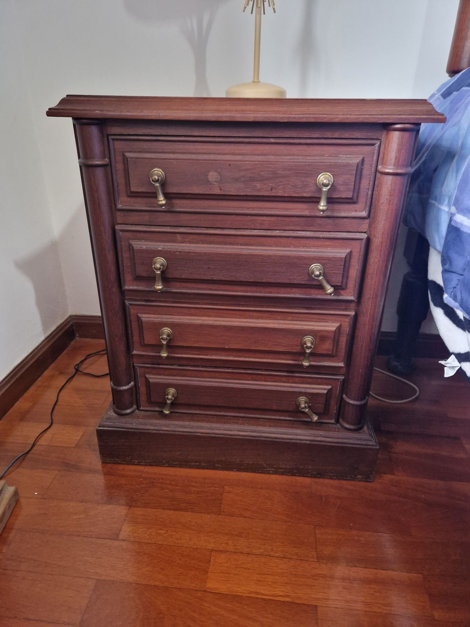 Quarto completo cama 1,80x1,20