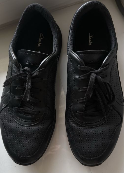 Чоловічі шкіряні кросівки Clarks