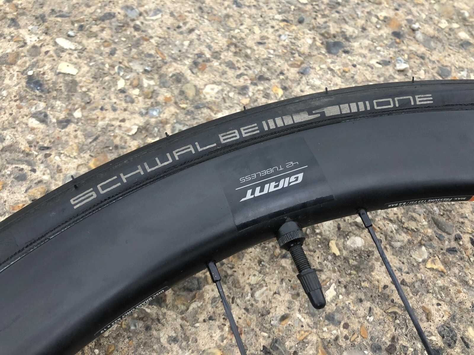 Koła Giant SLR1 42mm Disc Carbon Tubeless Shimano Tarcze Szosowe