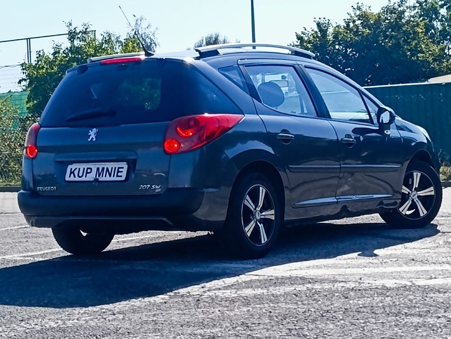 Peugeot 207 1.6B // 2009  //LPG //  Klima // Szklany dach // Zamiana /