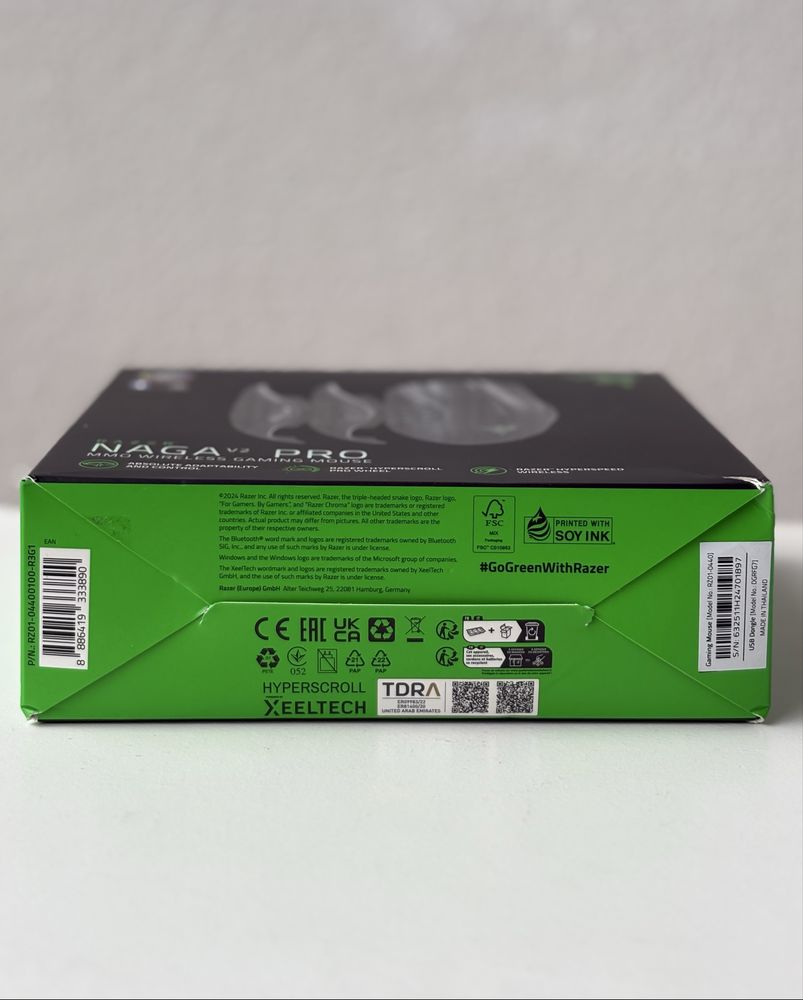 Ігрова миша Razer Naga V Pro MMO Wireless — Нова