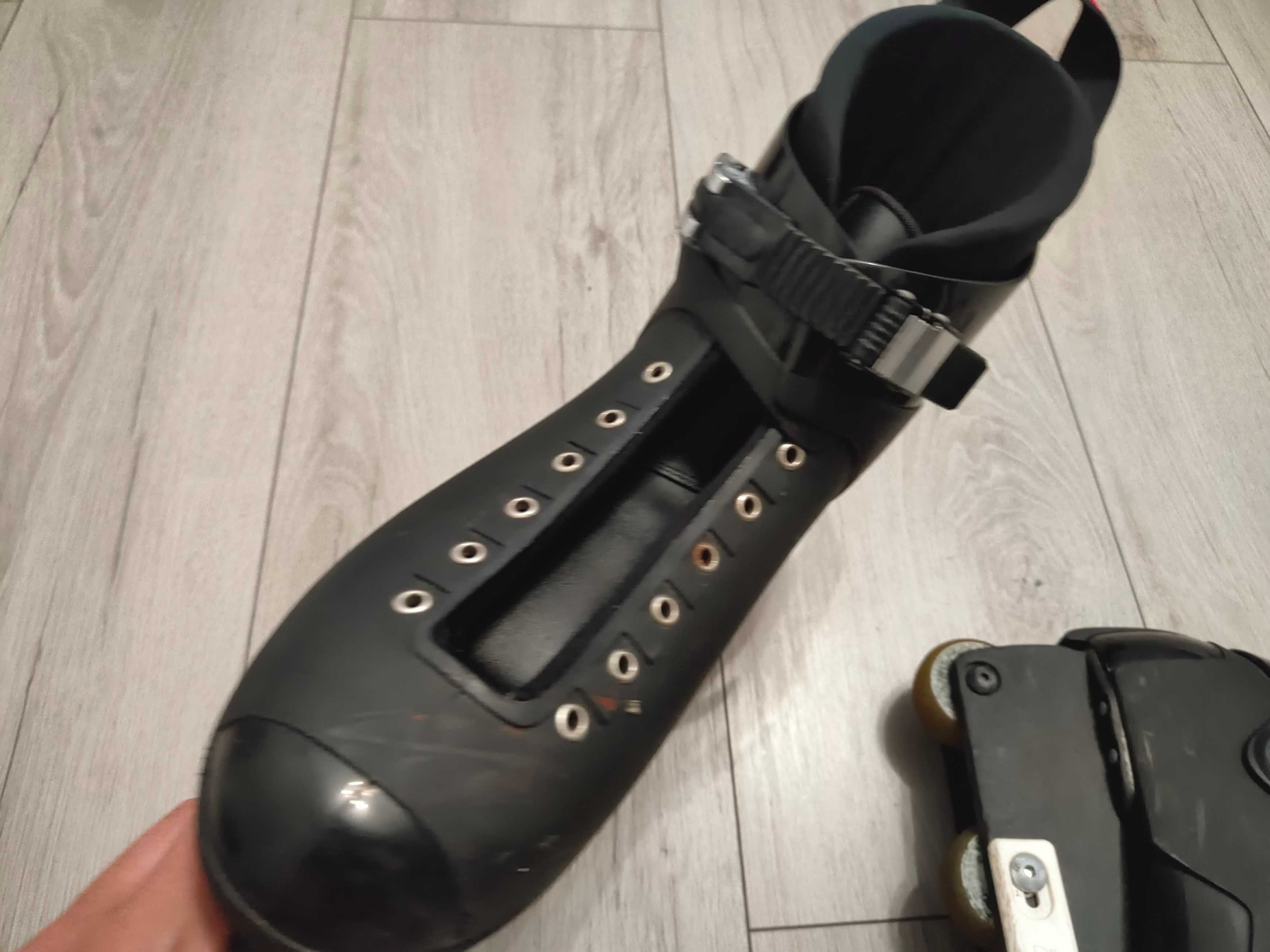 Rolki agresywne 47 48 Roces Majestic Twelve 13 rozmiar 47 48 (31 cm)