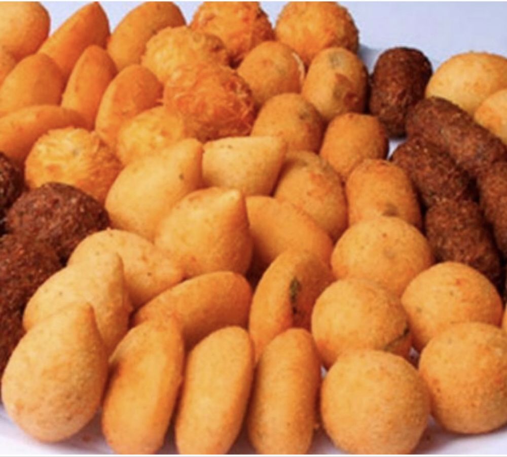 Venda de salgados e comida caseira