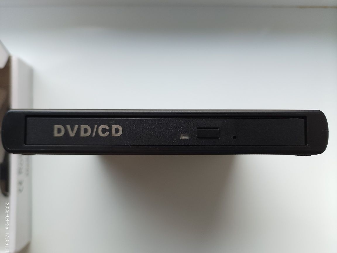 Зовнішні дисководи для ноутбуку External CD-DVD Drive