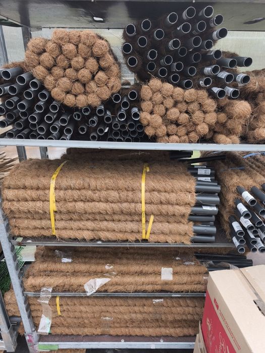 Paliki kokosowe podpory do roślin. Nowe, różne rozmiary, dobra jakość.