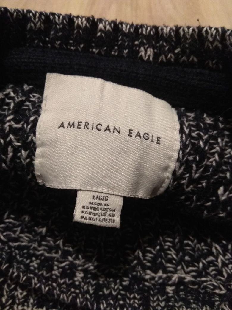 M/L American Eagle sweter męski