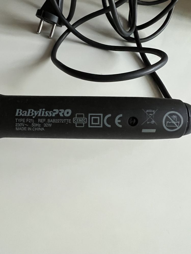 Продам плойку BaByliss pro