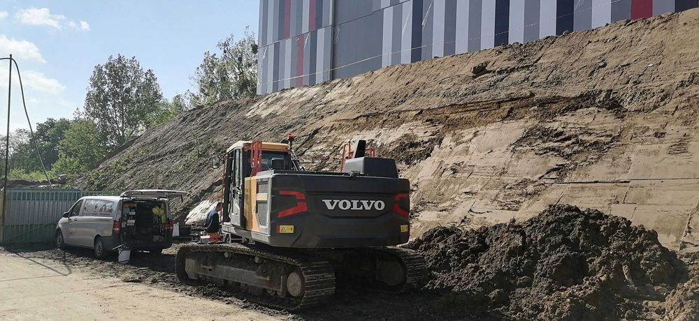 koparki obrotowe, koparko ładowarki, Roboty ziemne,  Wyburzenia Poznań