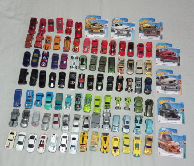 Коллекция мини моделек машин, hotwheels, metal machin, welly, matchbox