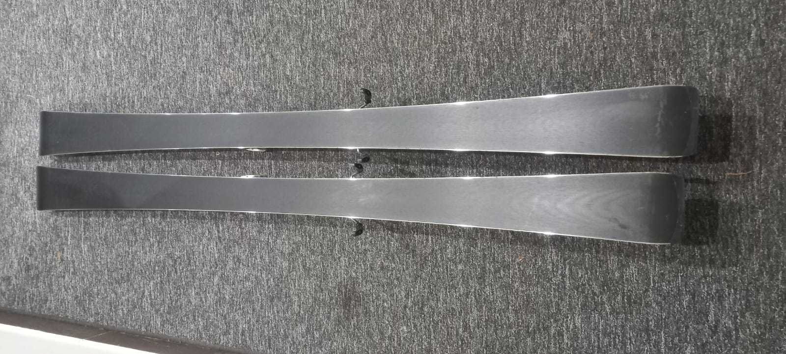 Narty Volkl RaceTiger SRC
