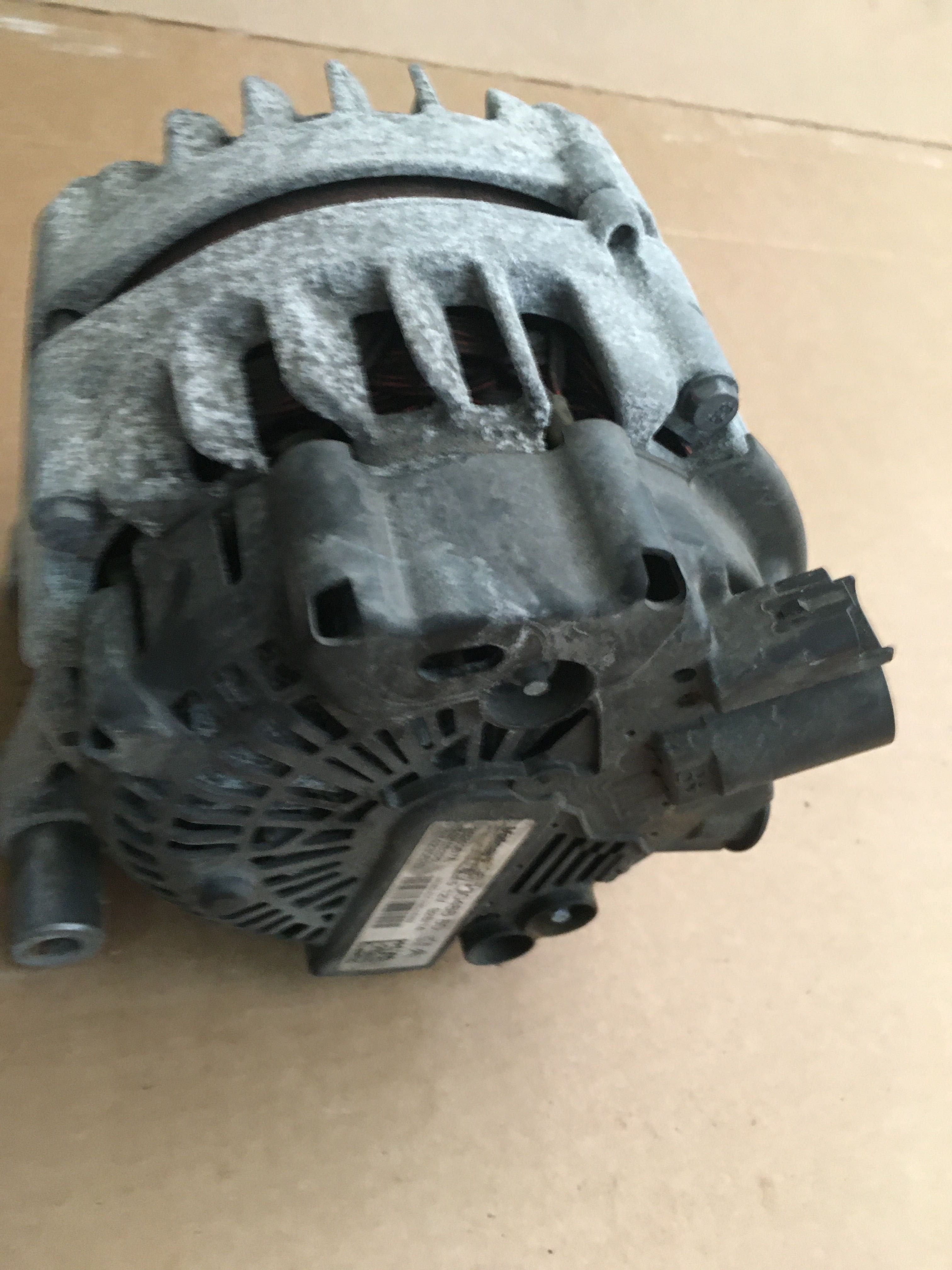 Alternator citroen peugeot 2.0 hdi