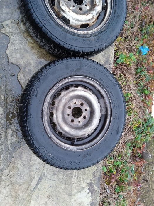 Продам шини на дісках 175/70 R13