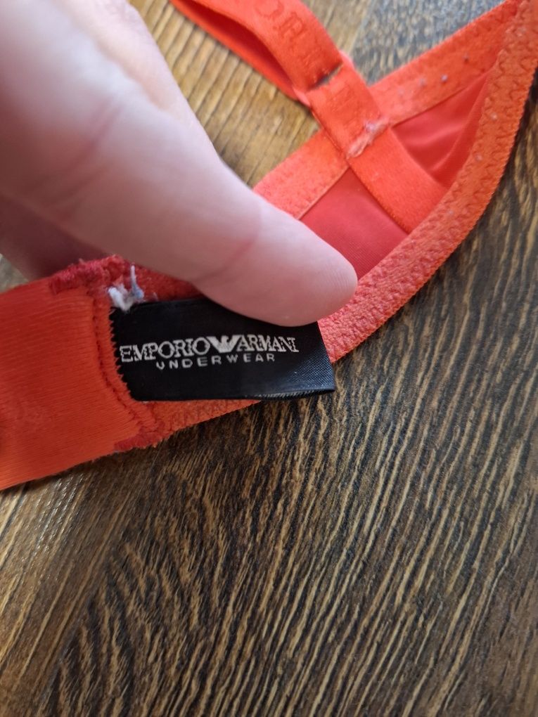 Бюстгальтер 75А Emporio Armani c пуш-ап