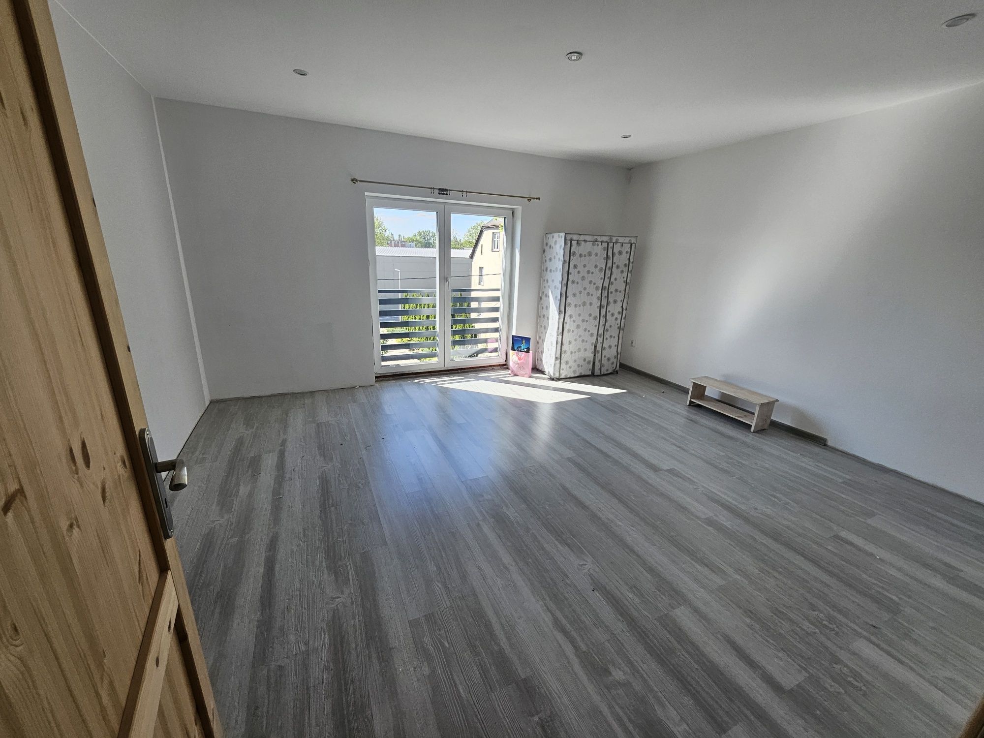 Nowe mieszkanie 110m2 5 pokoji w centrum, parking zamkniety monitorowa