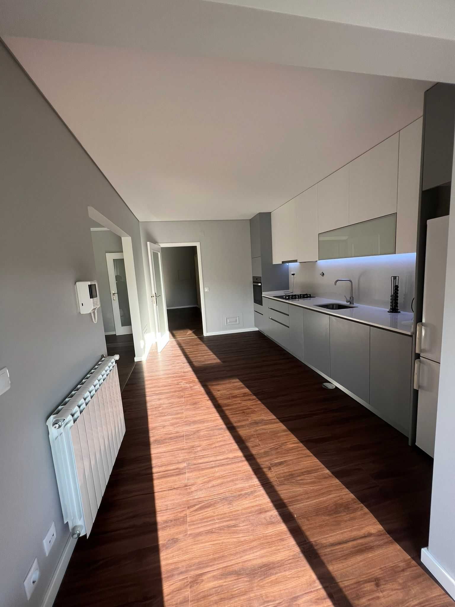 Apartamento t2 com terraço, Santa Maria da feira