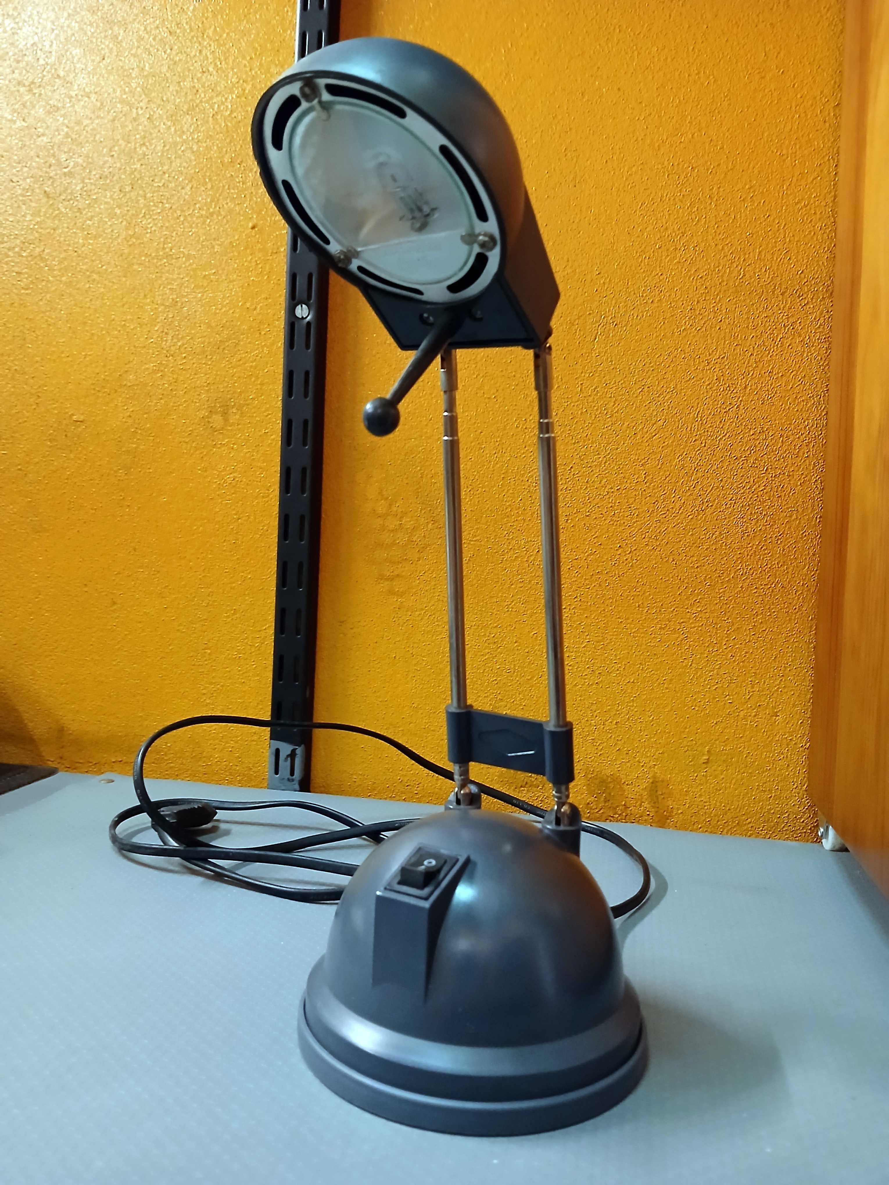 Candeeiro de Secretária