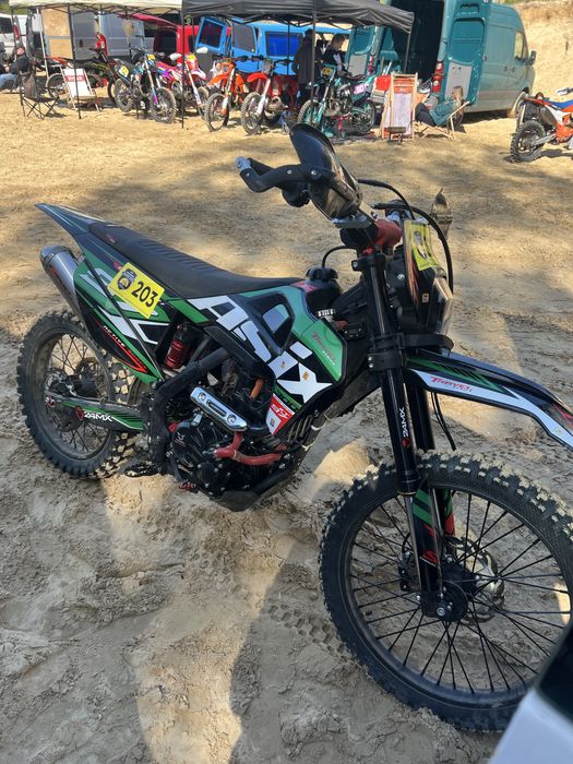 Wynajm crossa asix 300,enduro.